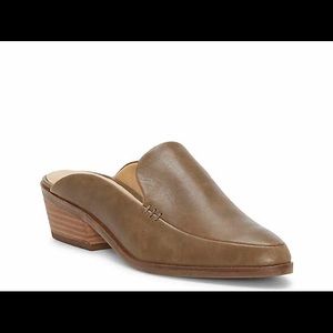 Lucky Brand Margrete Loafer, size 6, antique green